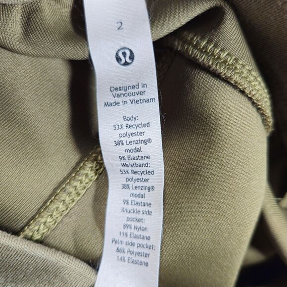 Lululemon Joggers Women's Size 2 24 X 29 Sage Green Casual Athletic Pants - Picture 8 of 8
